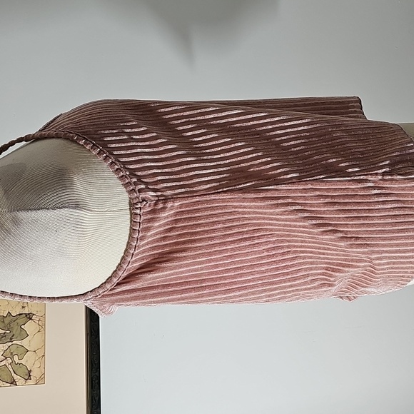 Velvet, Pink Blush Cami Top, By Pol. In A Size Small. Very Good Used Condition . - Picture 3 of 9